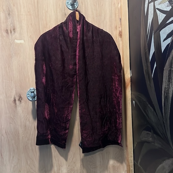 Giorgio Armani Scarf - Picture 4 of 5